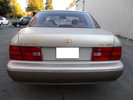 1995 LEXUS LS400 GOLD 4.0L AT 2WD Z15088